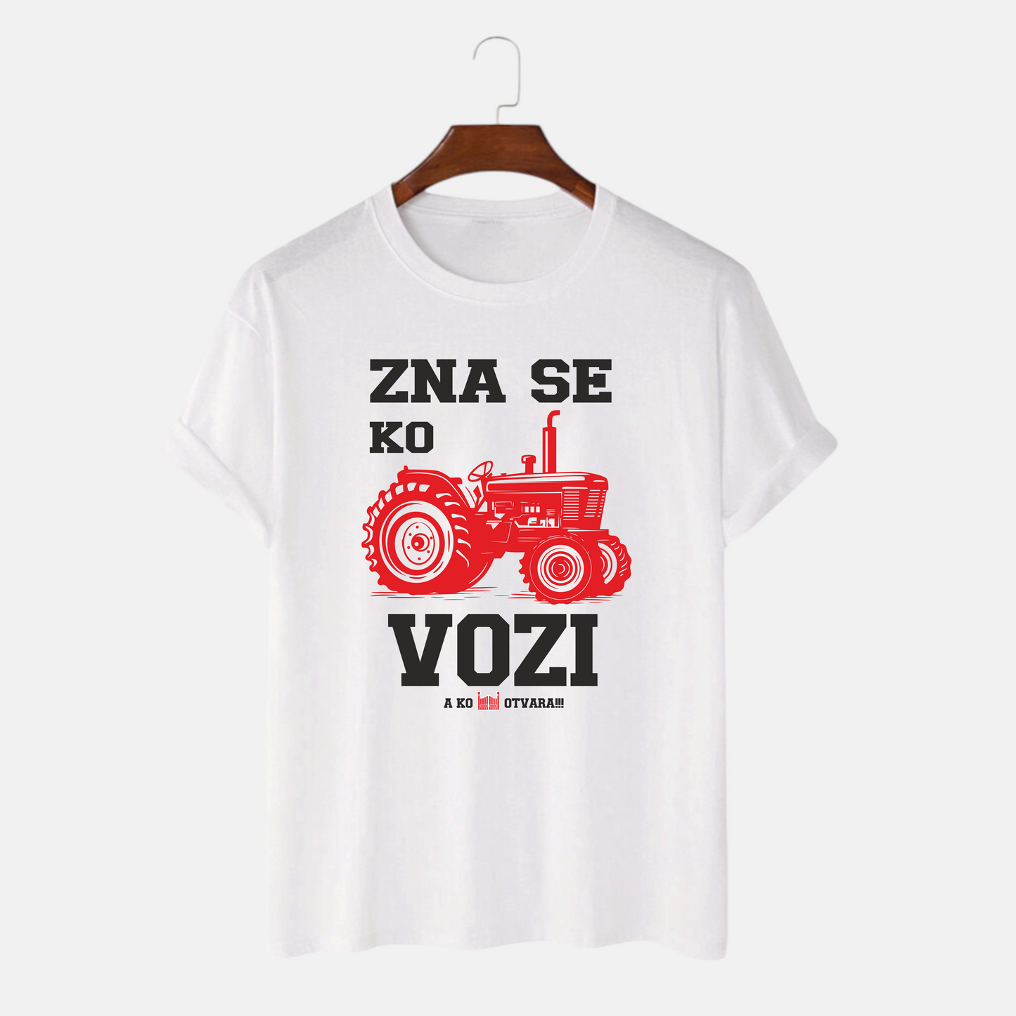 Majica - Zna se ko traktor vozi a ko kapiju otvara